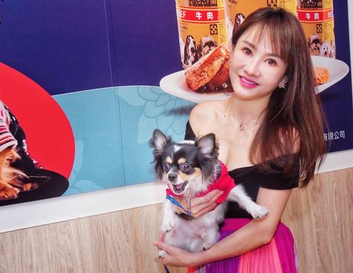 10億身家女歌手傷痕累累 驚曝拿菜刀對老公「千刀萬剮」