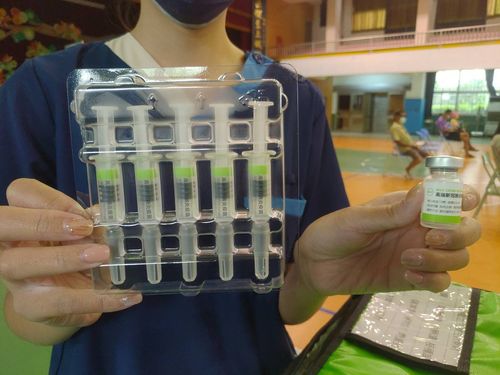 周玉蔻赴日要多花3500 不敢罵陳時中!怒轟高端躲衛福部背後數鈔票