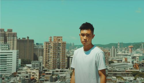 饒舌新人聽伯樂浪子回頭故事　寫下角頭心聲MV被賞10幾巴掌