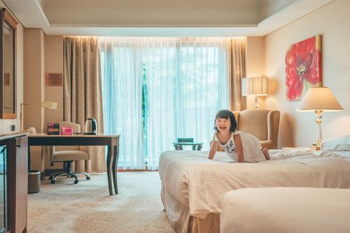 搭高鐵住義大世界雙飯店 車票最低65折!入住含早餐3360元起