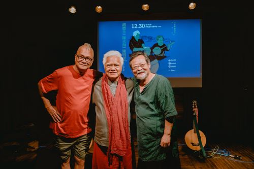 3母語創作大師12月合體!胡德夫唱2小時不夠 陳明章自嘲「稀有動物亂玩音樂」