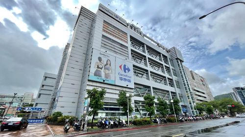 敬老節！賣場祭滿額贈百元券　北市敬老卡消費送衛生紙