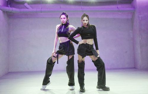 康茵茵尬舞韓團FANATICS家儀　挑戰BLACKPINK夯曲