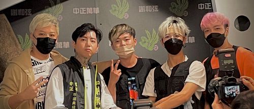 本土男團12/8個唱謝和弦相挺 Xunday沙灘助攻求婚浪漫破表