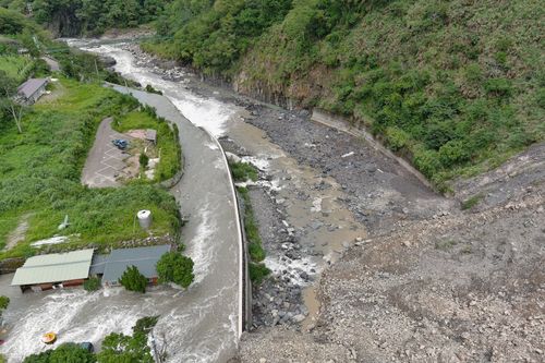 轩岚诺来袭!竹县尖石风雨增强 秀峦村祈福活动延期拟预防性撤离