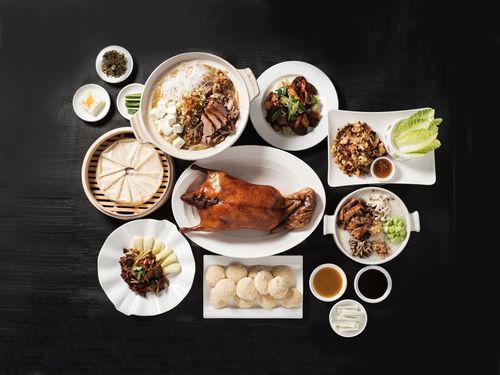 星級酒店限量「靓皮烤鴨」再進化!三星蔥、馬告、客家桔醬入饌