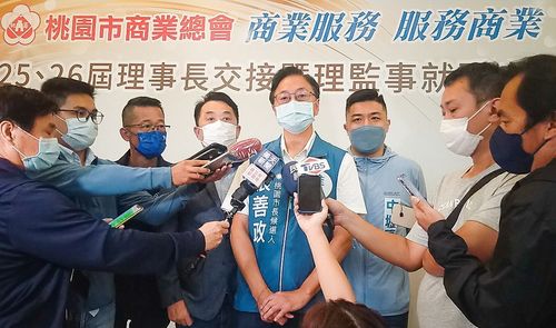 陳時中免治馬桶政見惹議　張善政批輕浮卻誇這點是好示範
