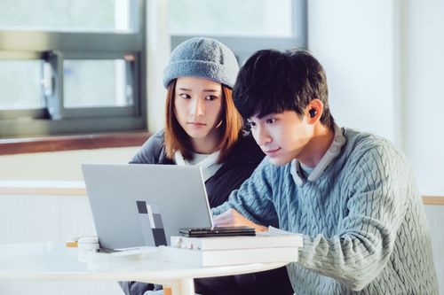 林暉閔羞讚盧以恩越來越漂亮 王傳一虧女兒「不要那麼主動」