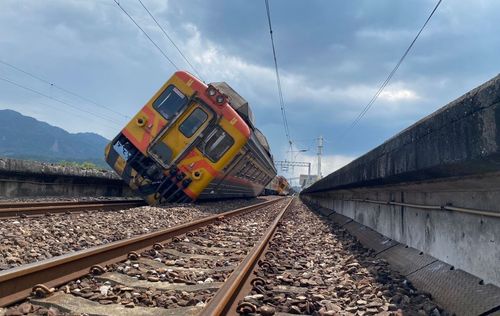 台鐵花東線明2區段復駛！類火車持續　班距縮短「30分鐘1班」