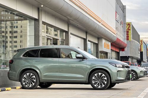 華為余承東估中國電動車玩家將不超過5家　華為目標成為第1