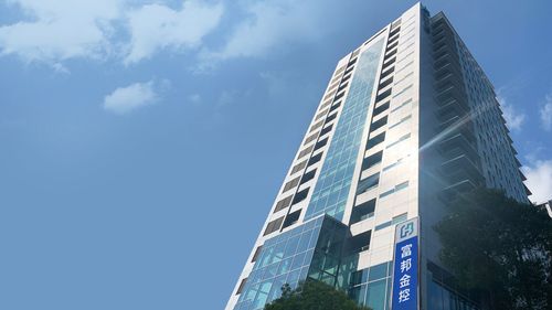 防疫險拖累富邦產前8月虧近72億 前8月賠款已逾132億