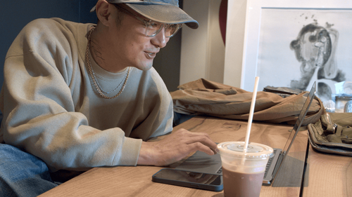 余文樂斜槓NFT削金3.58億 百達翡麗Nautilus阿曼絕版錶逾2000萬