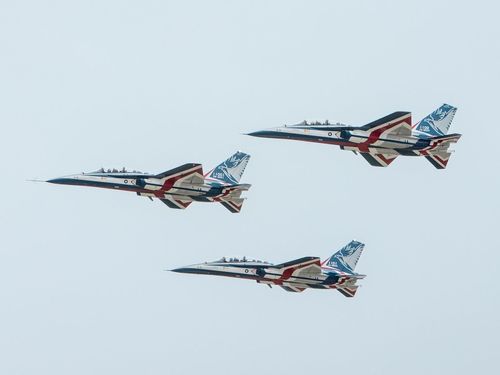 今晨又有國慶空中預演! 勇鷹飛越總統府象徵薪火傳承