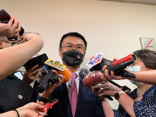 白喬茵踢爆研究報告抄襲! 陳吉仲沉寂一晚回擊:重複比例僅3%