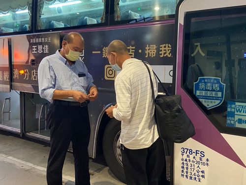 國門開人客來!國光客運「桃機-北車」明起增班 臨櫃買票送口罩