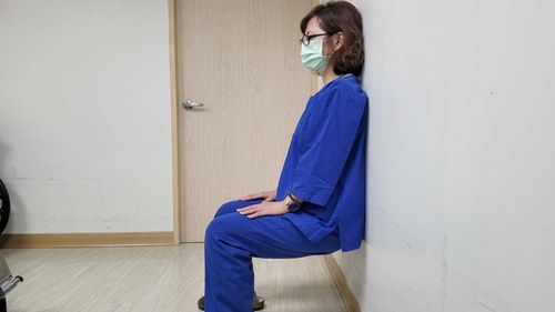 深蹲「坏处有这些」! 招名威:他们连做20下「不敢想像后果会如何」