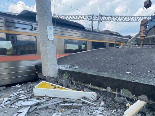 6.8強震壞花東鐵路3橋!需花1個月修復 交部啟動「類火車」接應