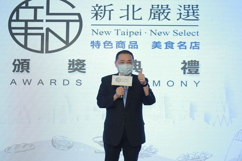 林佳龍批借場地遭卡  侯市府秀證據駁：說謊程度不輸林智堅論文抄襲