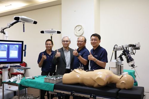 炳碩生醫手術機器人台、美成功取證　朝IPO挺進