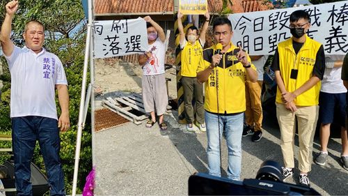 職棒假球首腦「雨刷」競總被踢館 球迷:他曾傷透男人的心