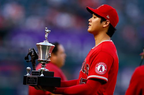 簽大約、獲2獎、連16場安打 大谷翔平同日三喜