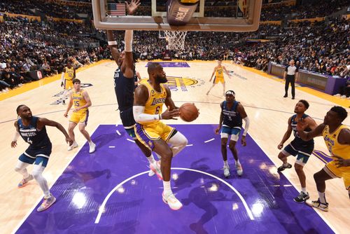 NBA前15大撈金王柯瑞終於不是第1　「辣個男人」破億美元稱王