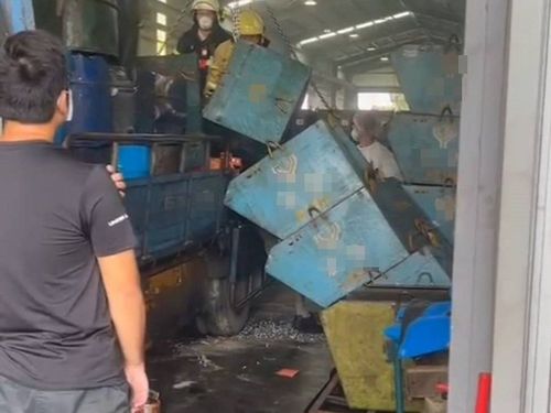高雄工安意外1死 工人遭300公斤螺丝桶重压身亡