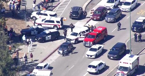 3槍手闖加州校園開槍 6名成人受傷