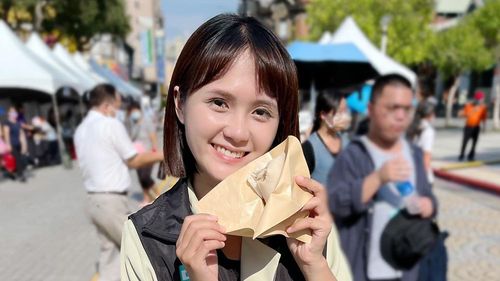 吳怡萱諷陳時中「展現二創精神」 反擊焦糖:復刻熔爐有授權嗎