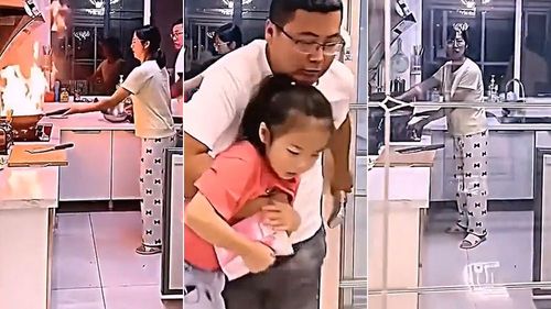 媽媽炒菜「火大」!爸爸捨棄老婆抱女兒快逃 超爆笑現場變《間諜家家酒》