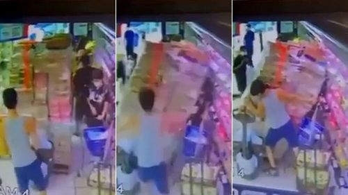 超市「拉貨崩塌KO女顧客」　她目睹直呼：這沒死可以偷笑了
