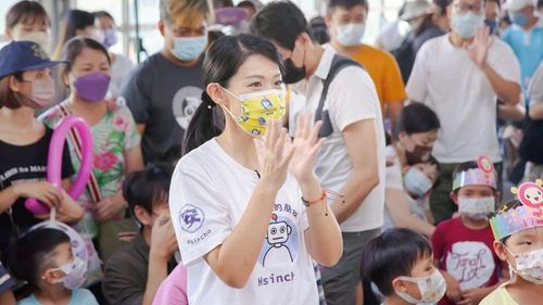 旗队高虹安称乐仪旗队就是蹭? 柯黑律师反批「逻辑和学历歧视一样傲慢」