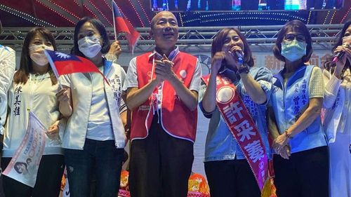 從藍軍禁忌變「陳其邁最恐懼的記憶」 媒體人指韓國瑜旋風復活關鍵在此