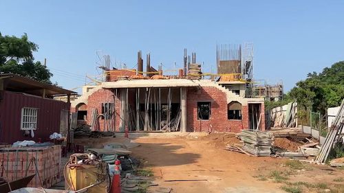 金門工安意外1死！板模工2樓鷹架跌落地　頭插二根鋼筋身亡