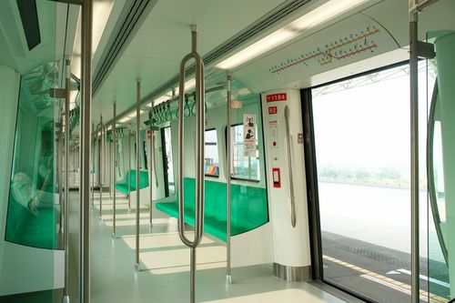 搭捷運一抬頭看肚子 是肥肉還是孕婦?婦產科醫師這樣說